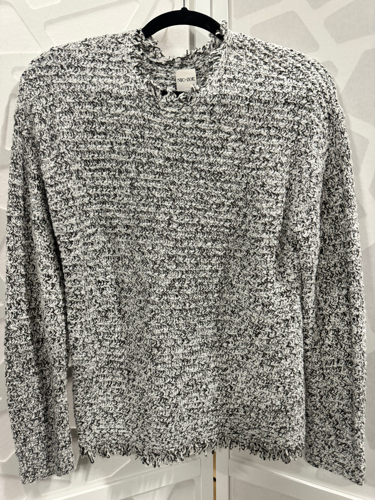 Nic + Zoe White & Black Rough Hem Sweater