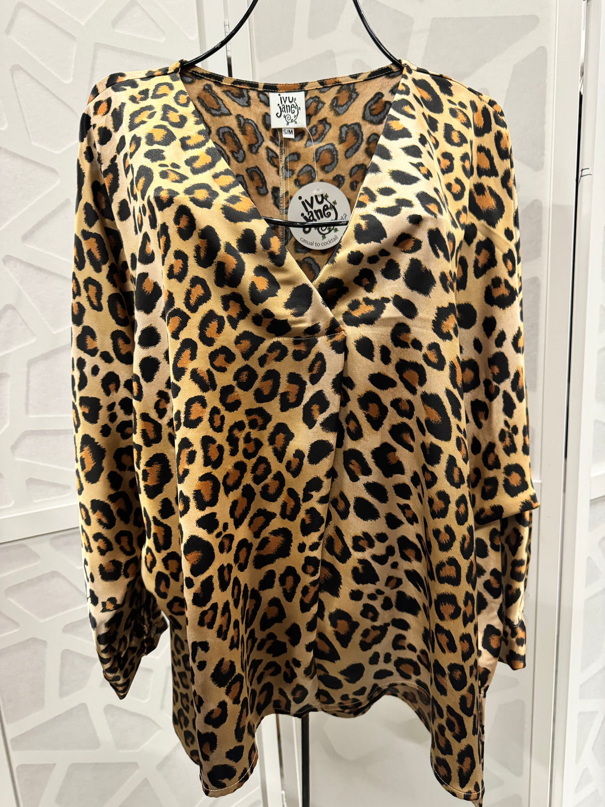 Ivy Jane - Cheetah Print Pullover Top