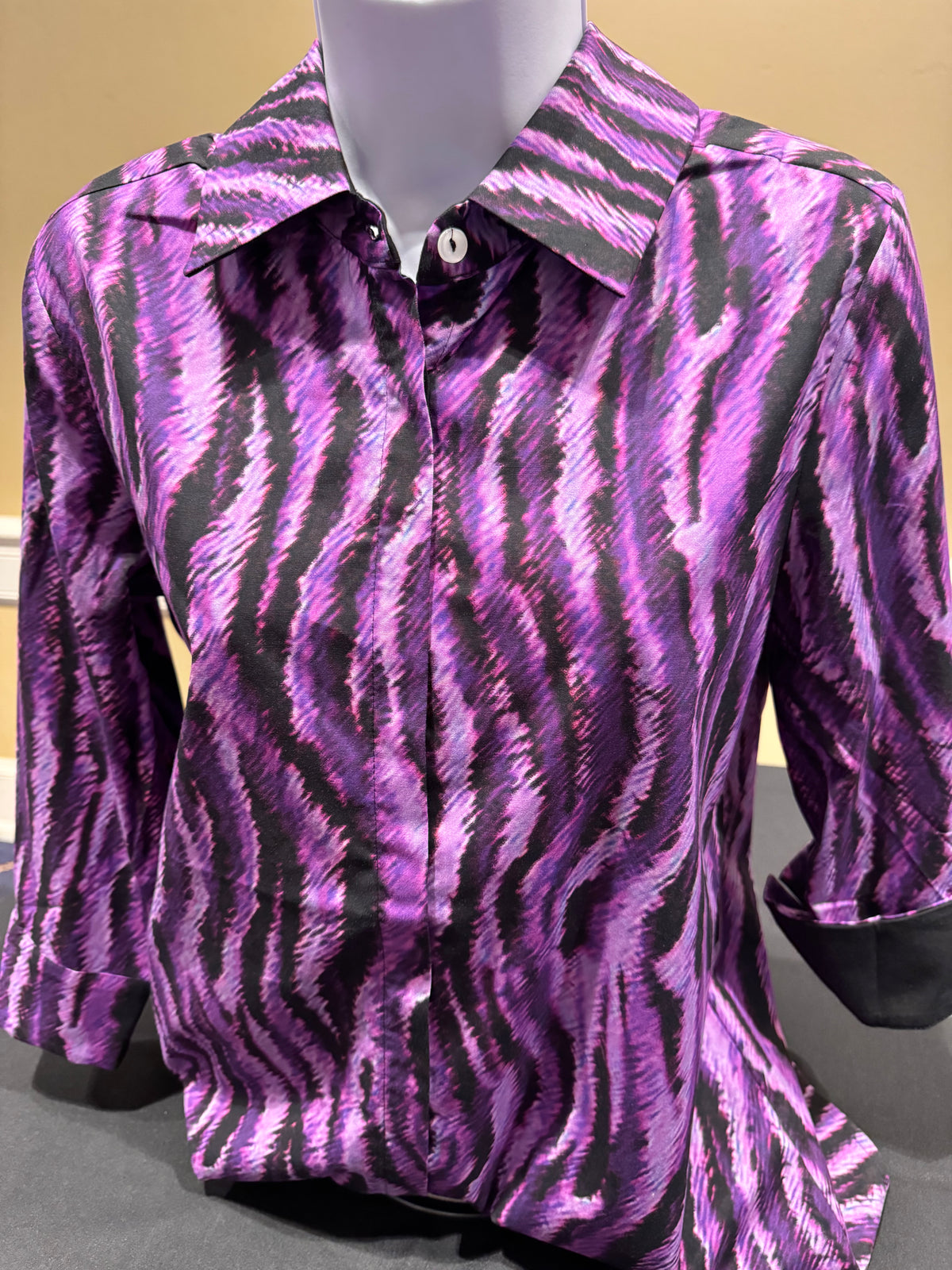 Perlavera - Tide Mauve Zebra Print Button Up Top