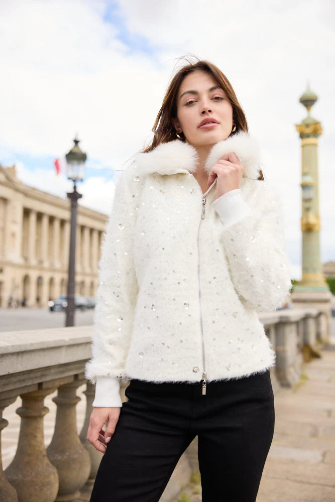 Oo La La - Fox Collar Crystal Textured Jacket